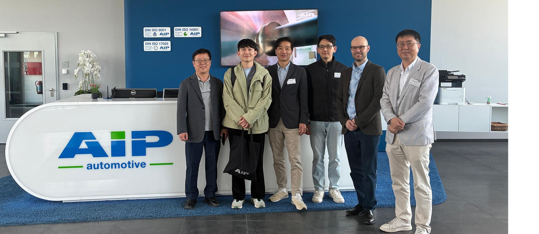 Hyundai visits AIP